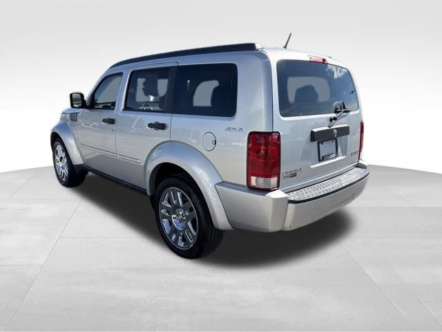 Used 2011 Dodge Nitro Heat AWD/4WD image 9