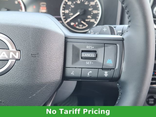 Certified 2025 Nissan Rogue SV FWD image 28