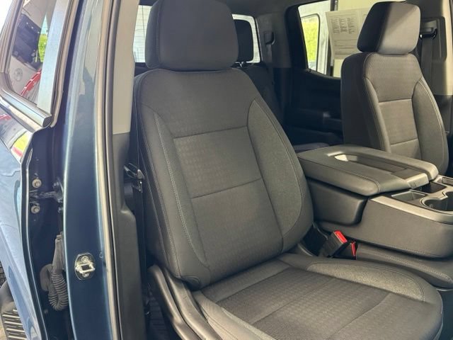 Certified 2024 Chevrolet Silverado 1500 Custom Trail Boss w/ LPO, Dark Essentials Package AWD/4WD image 24
