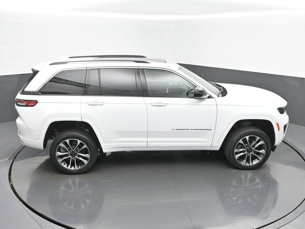 Used 2022 Jeep Grand Cherokee Overland image 48