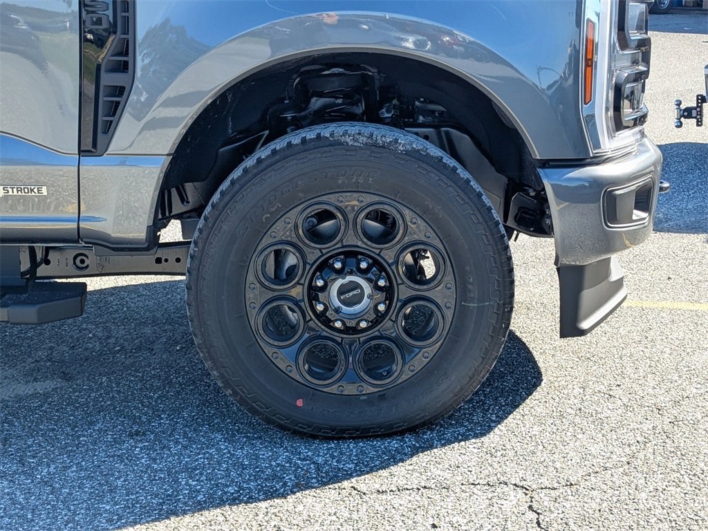 New 2026 Ford F250 Lariat image 11