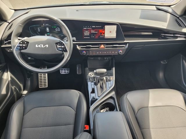 Used 2024 Kia Niro EX Touring FWD image 14