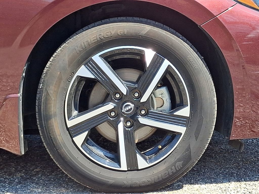 Used 2024 Nissan Sentra SV image 8