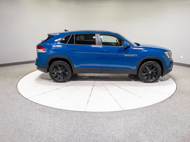 Used 2025 Volkswagen Atlas Cross Sport SE w/ Panoramic Sunroof Package AWD/4WD image 7