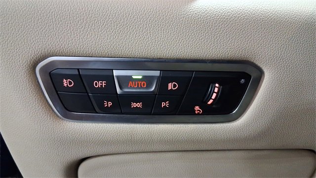 Used 2021 BMW X5 xDrive40i w/ Convenience Package image 33