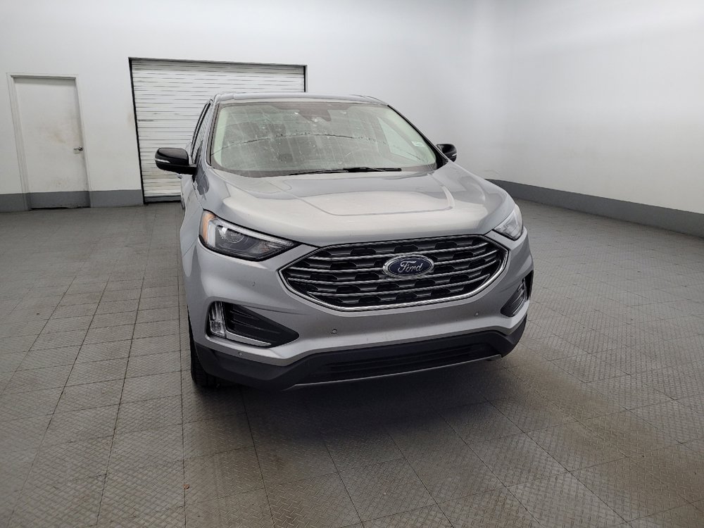 Used 2024 Ford Edge Titanium image 14