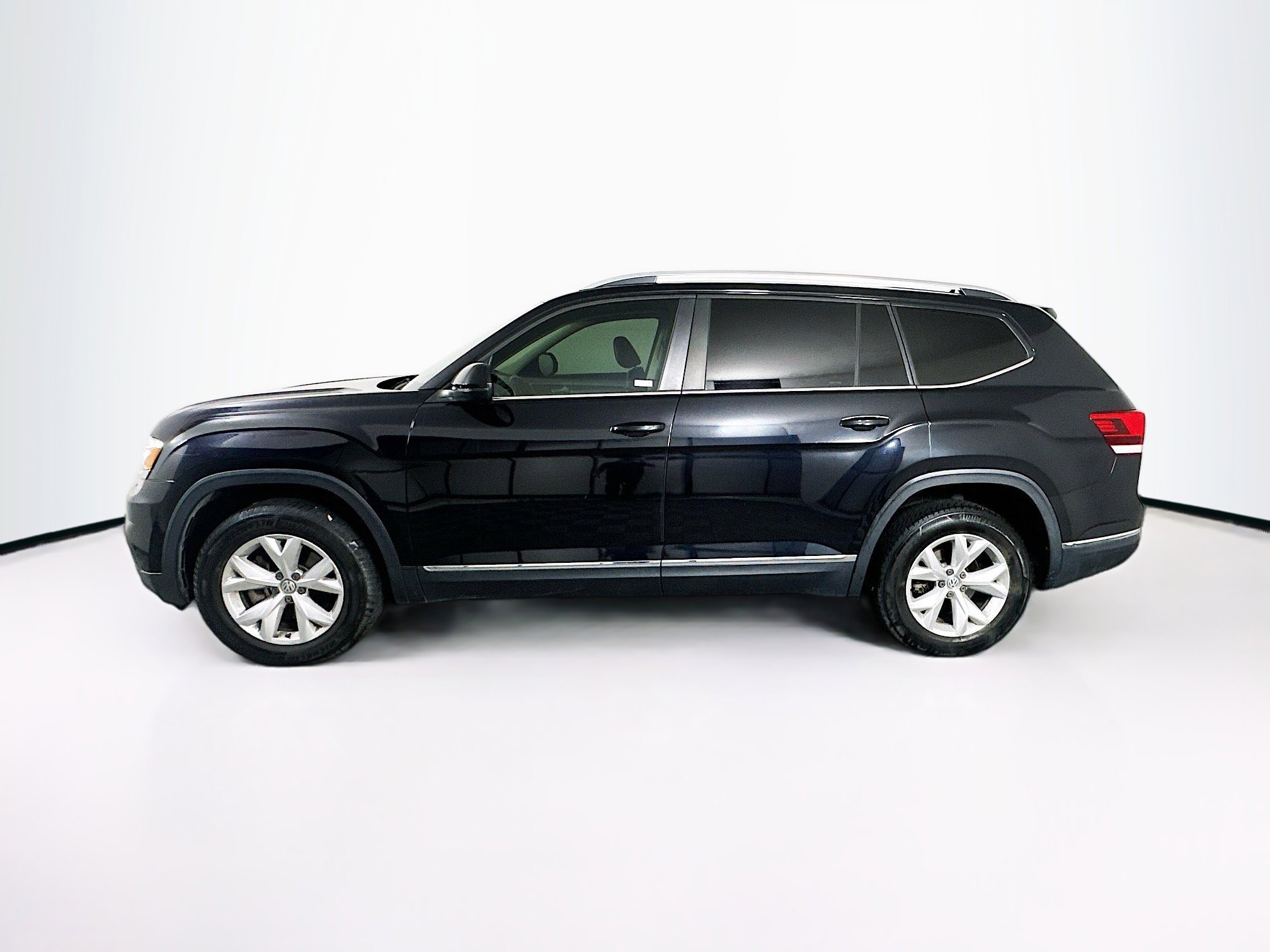 Used 2018 Volkswagen Atlas SEL image 4