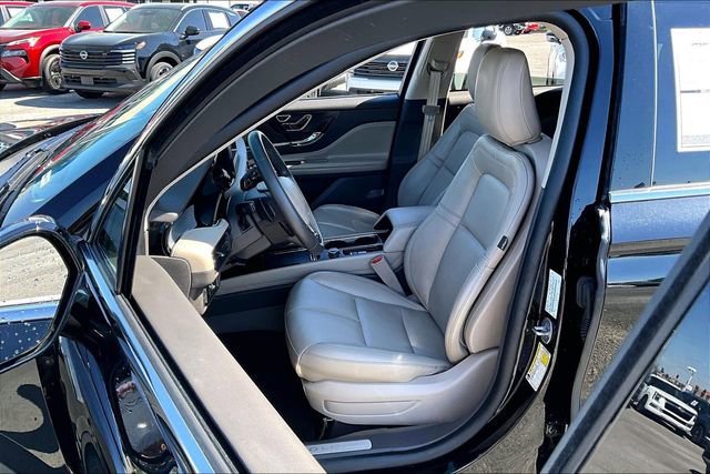 Used 2022 Lincoln Corsair FWD image 17