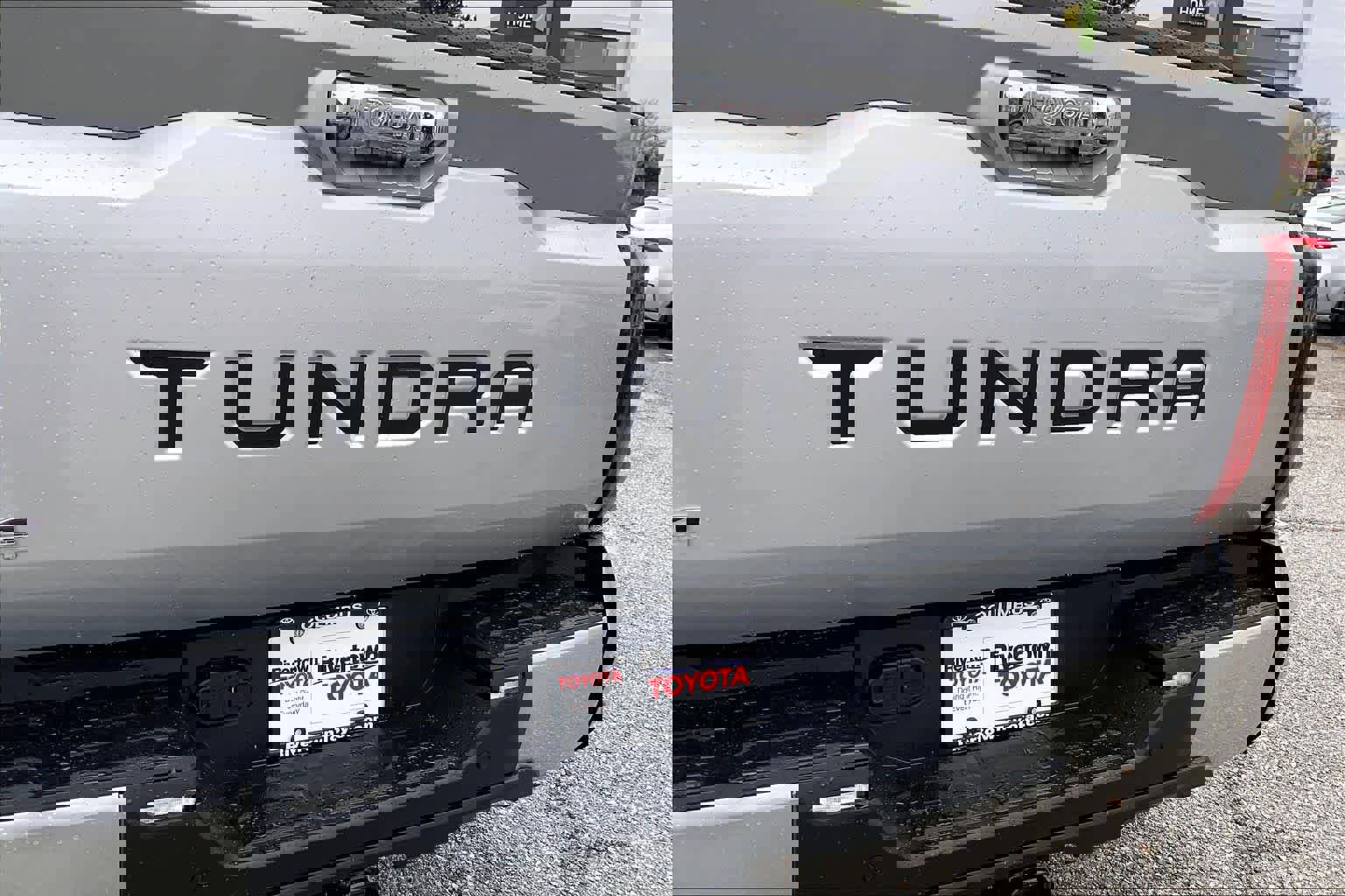 Used 2023 Toyota Tundra Limited image 9