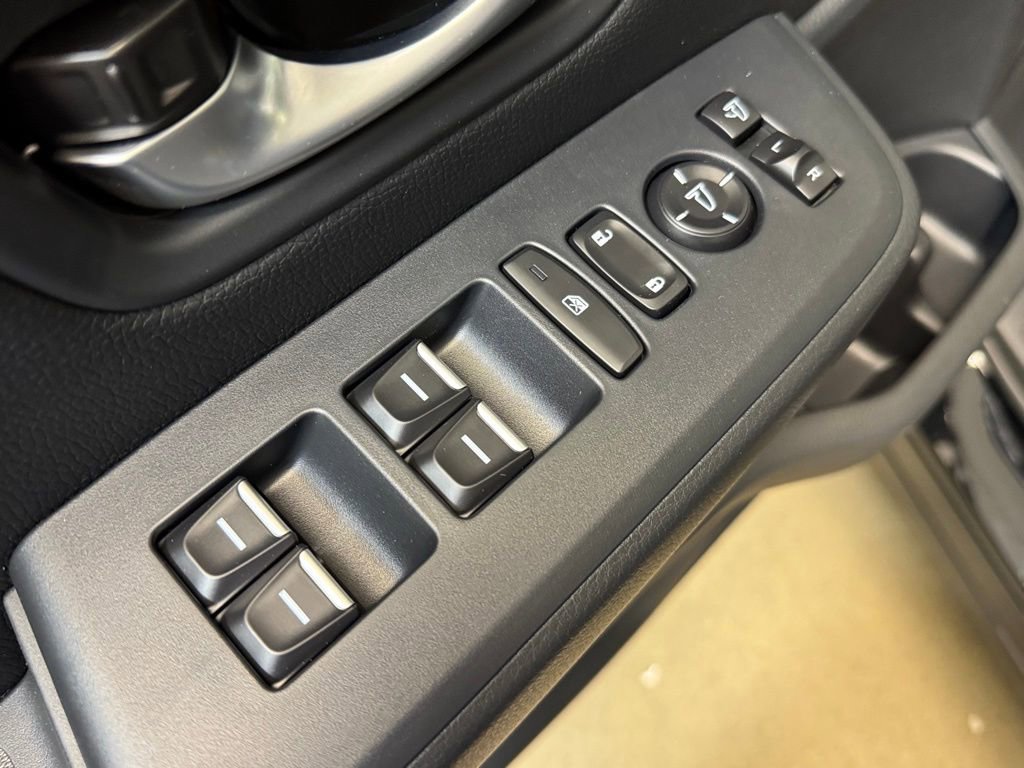 New 2026 Honda Pilot Touring image 10