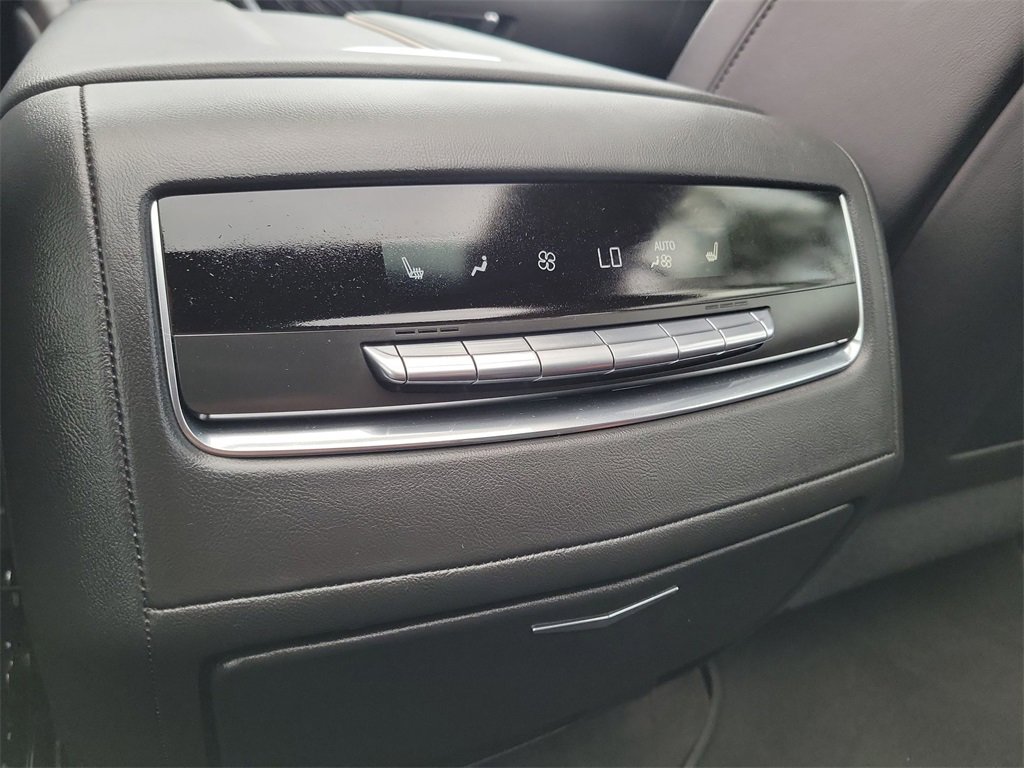 Certified 2023 Cadillac Escalade Sport w/ LPO, ONYX Package image 21