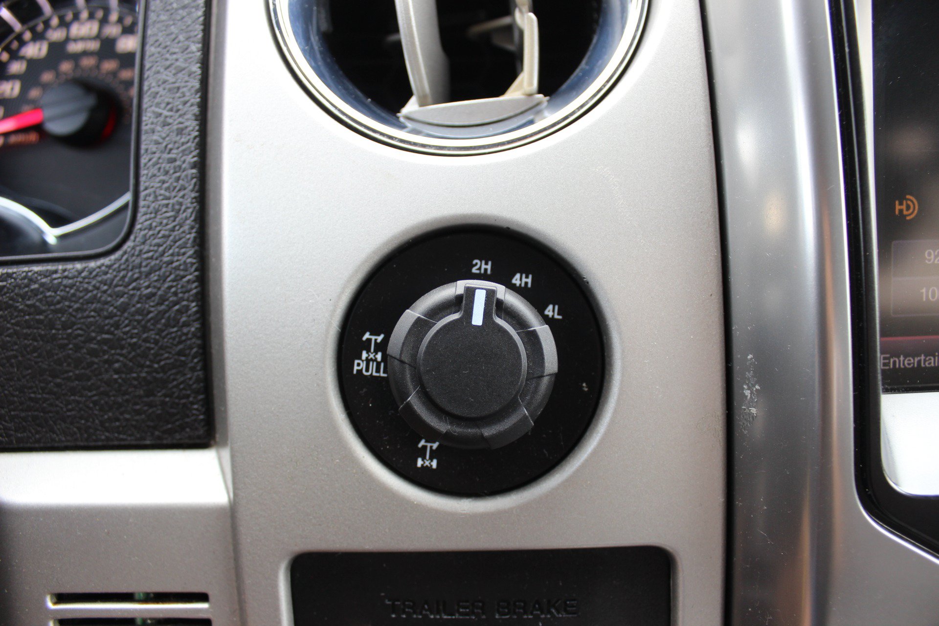 Used 2013 Ford F150 FX4 w/ Luxury Equipment Group AWD/4WD image 27