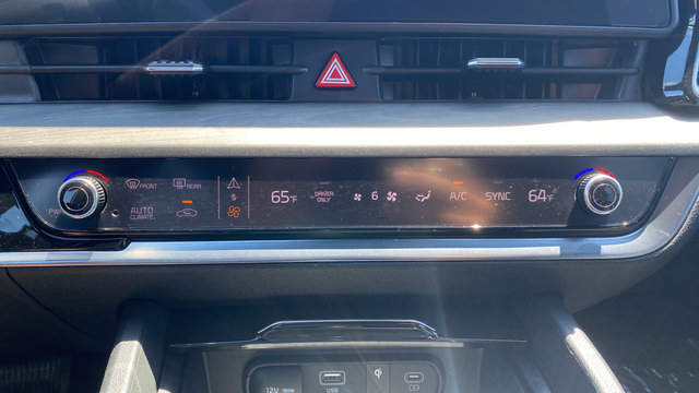 Certified 2024 Kia Sportage X-Line AWD/4WD image 18