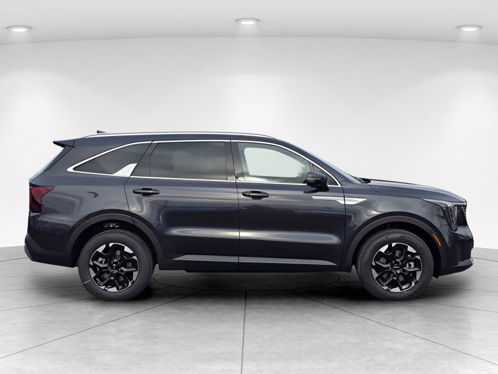 New 2026 Kia Sorento S AWD/4WD image 7