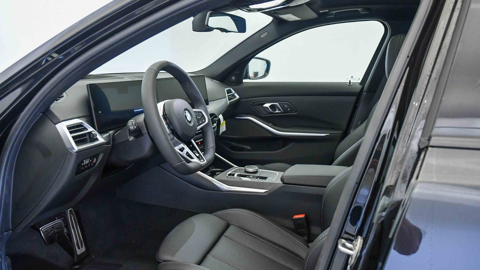 New 2026 BMW 330i Sedan w/ M Sport Package image 20