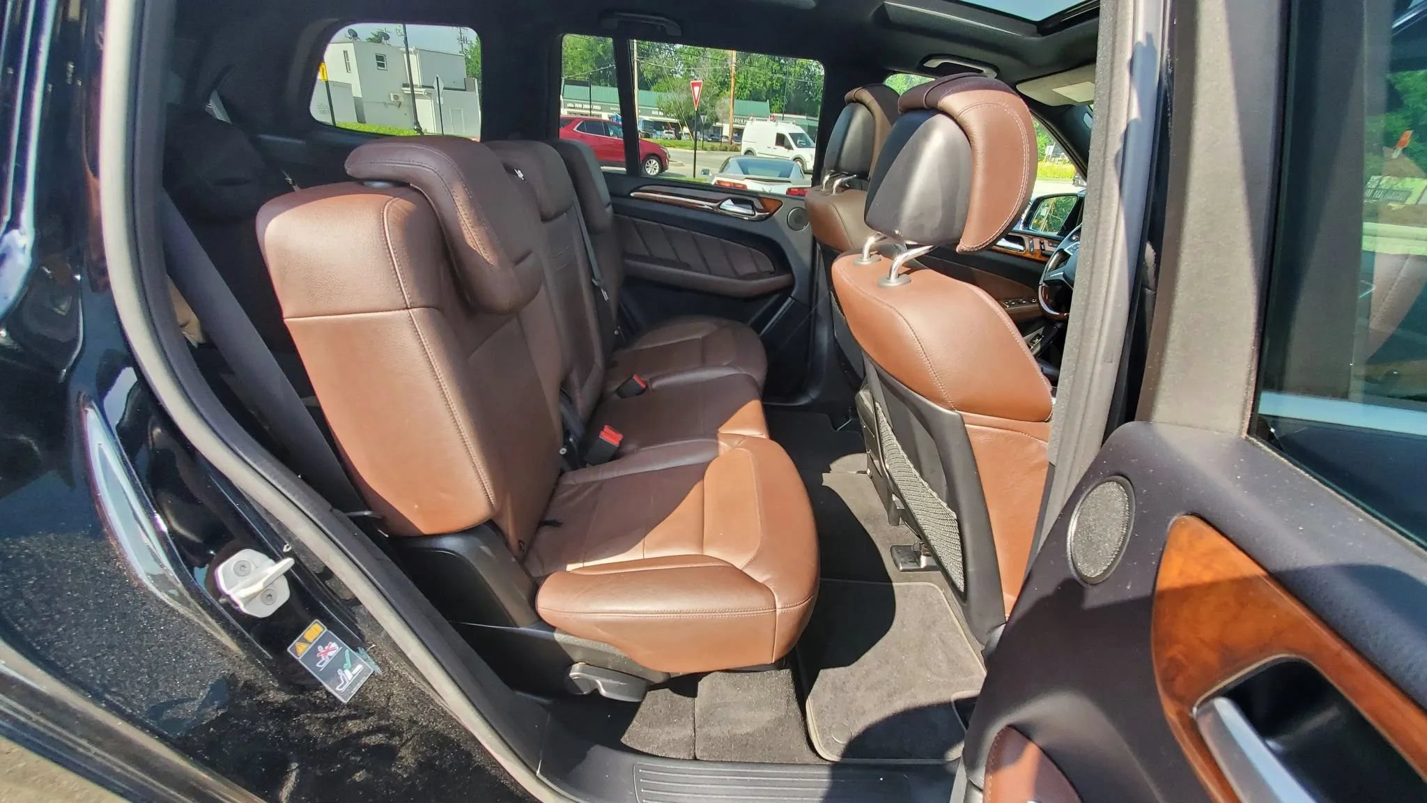 Used 2015 Mercedes-Benz GL 450 4MATIC image 42