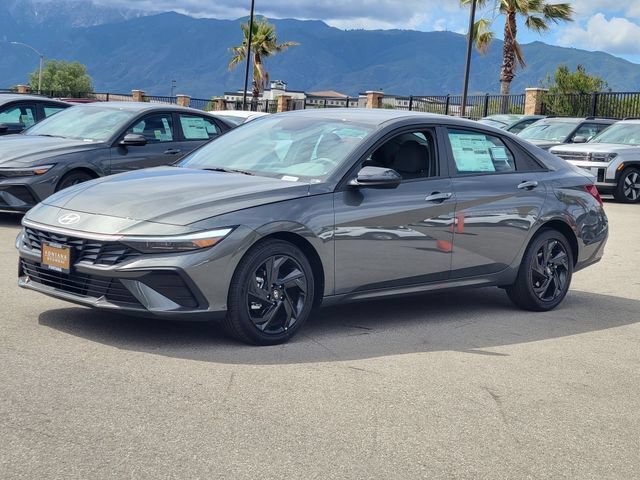 New 2026 Hyundai Elantra Sport FWD image 2