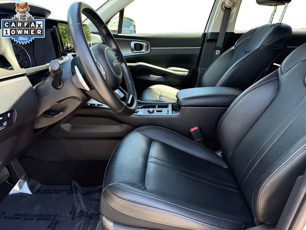 Certified 2023 Kia Sorento EX AWD/4WD image 9