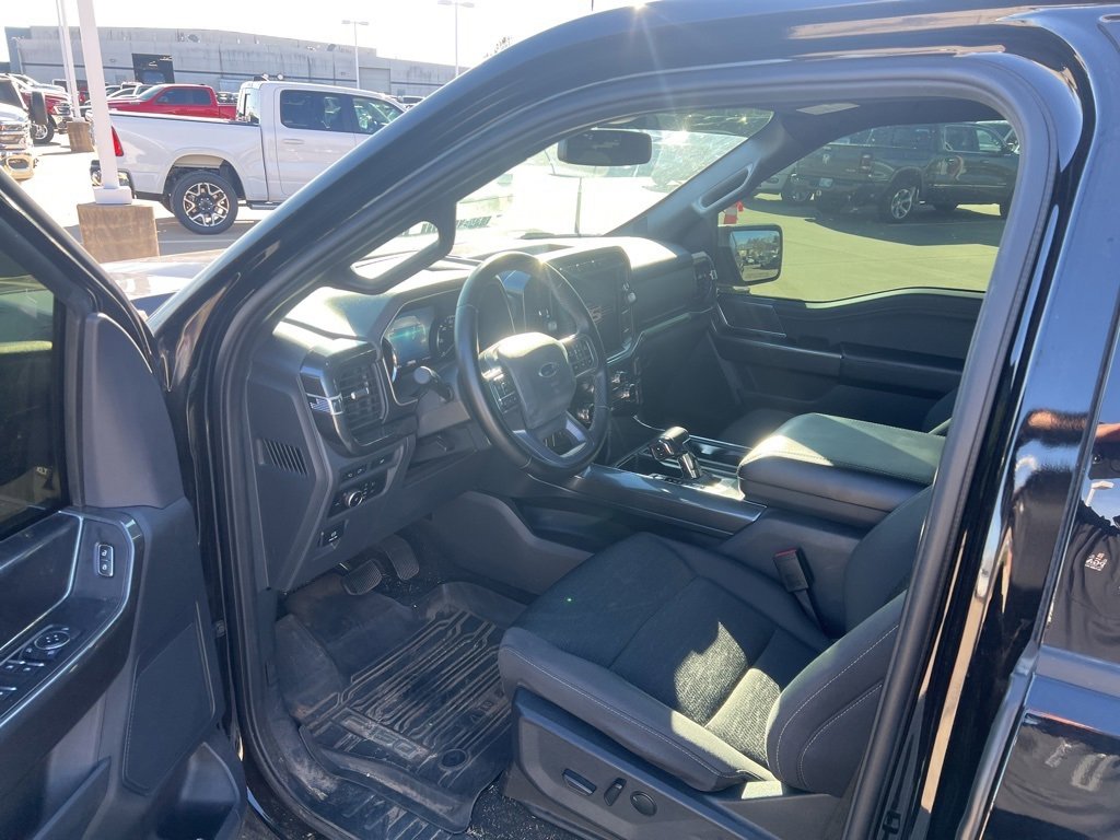 Used 2023 Ford F150 XLT w/ Equipment Group 302A High image 7
