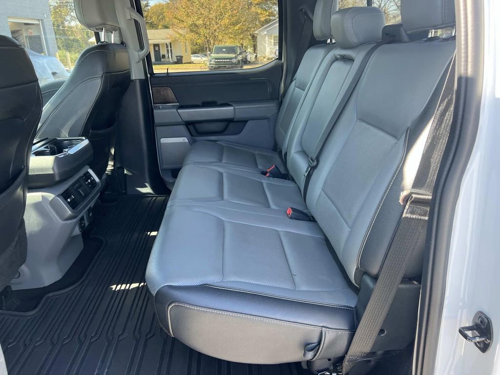 Used 2022 Ford F150 Lariat w/ Equipment Group 502A High image 21