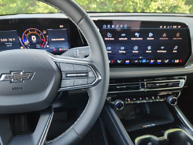 New 2026 Chevrolet Traverse LT w/ Midnight/Sport Edition FWD image 27