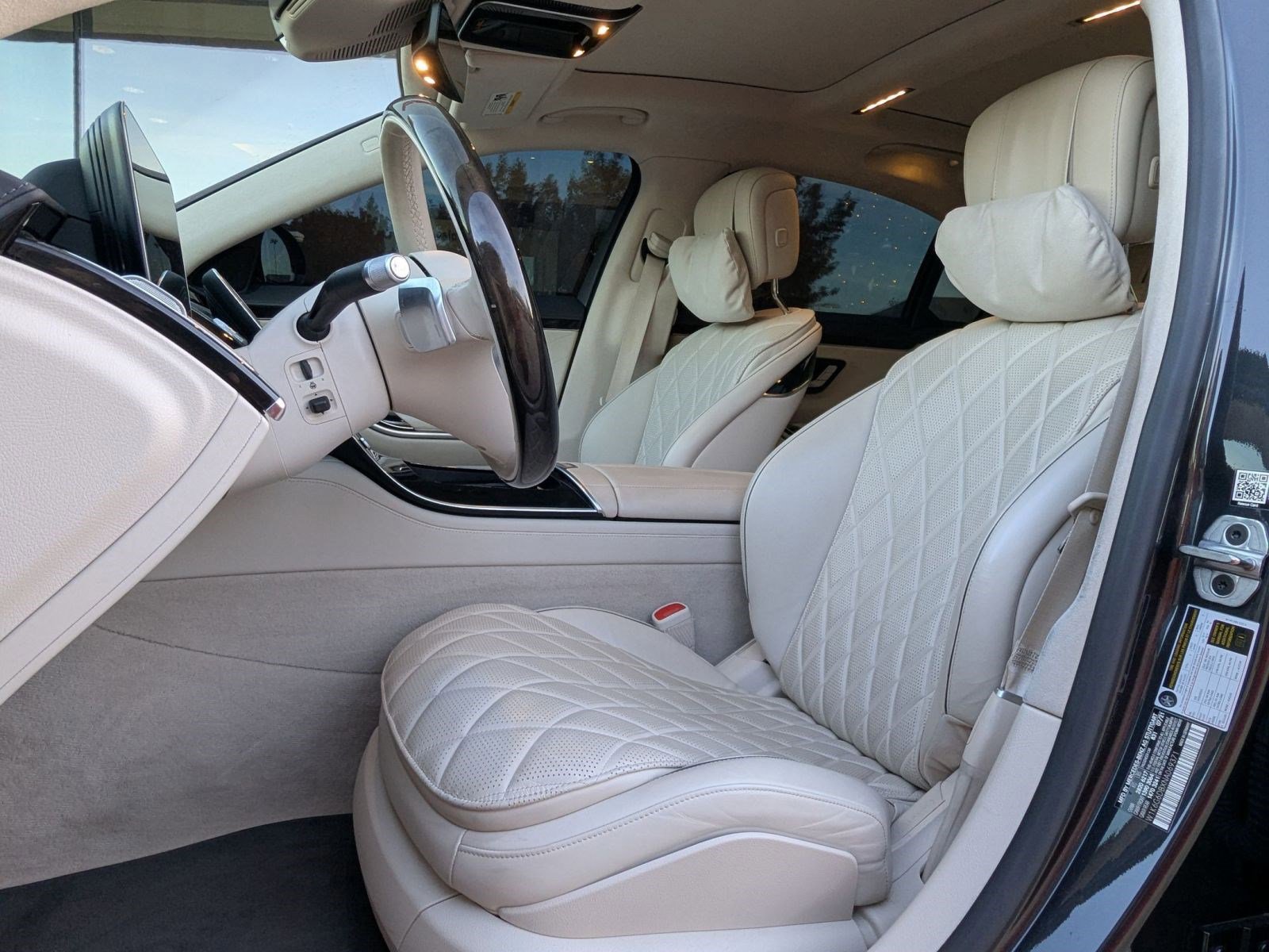 Used 2022 Mercedes-Benz S 500 4MATIC image 5