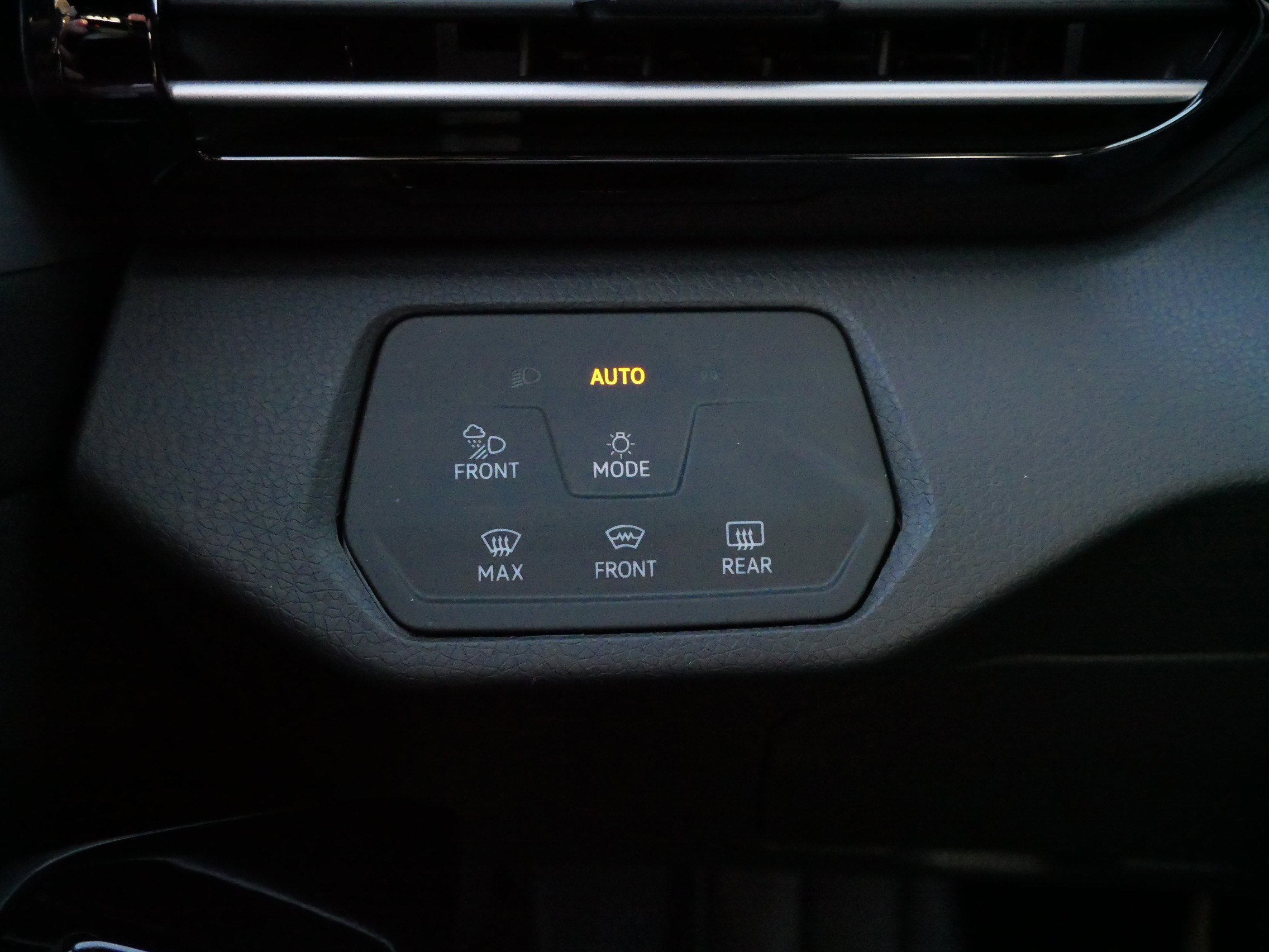 Certified 2023 Volkswagen ID.4 Pro S image 26