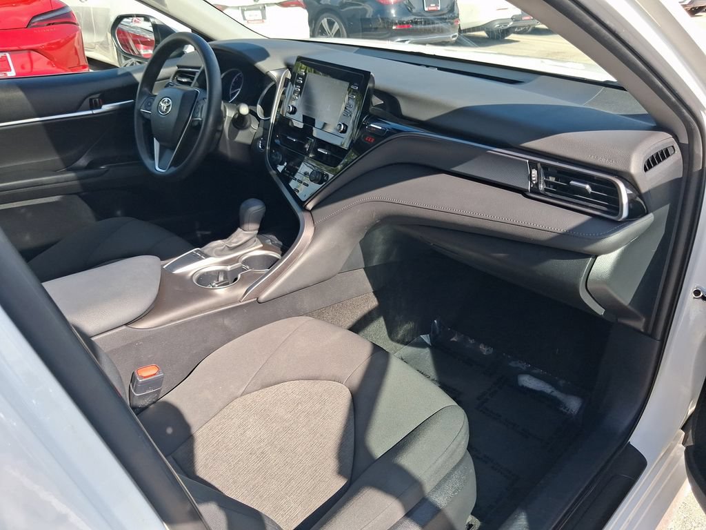 Used 2023 Toyota Camry LE w/ Convenience Package FWD image 25