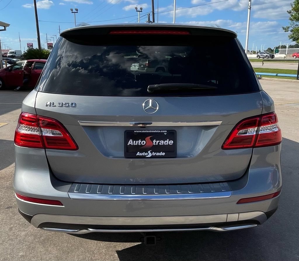 Used 2015 Mercedes-Benz ML 350 2WD w/ Premium 1 Package image 9