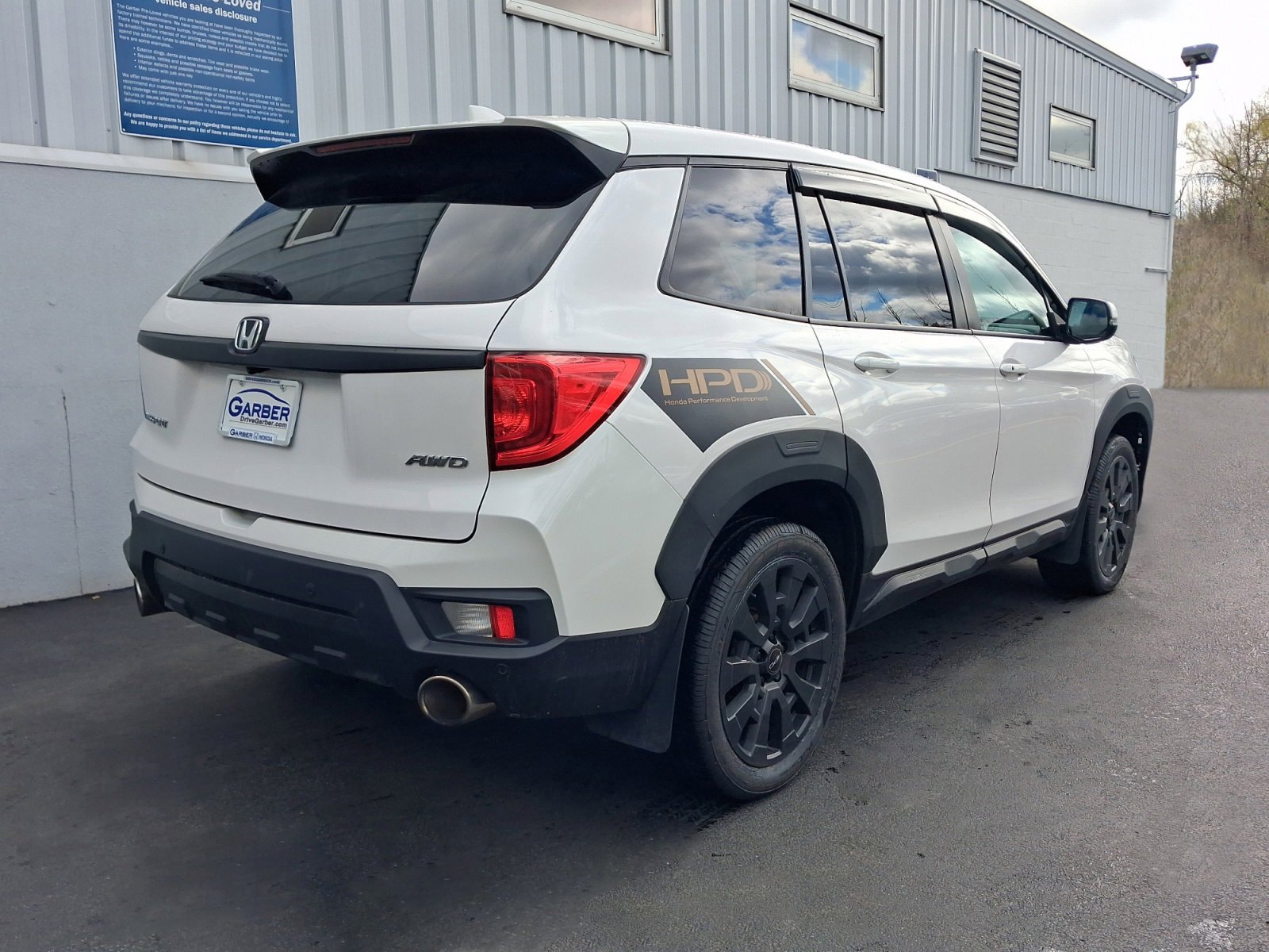 Used 2023 Honda Passport EX-L image 10