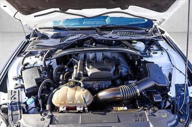 Used 2018 Ford Mustang EcoBoost w/ Equipment Group 101A image 25