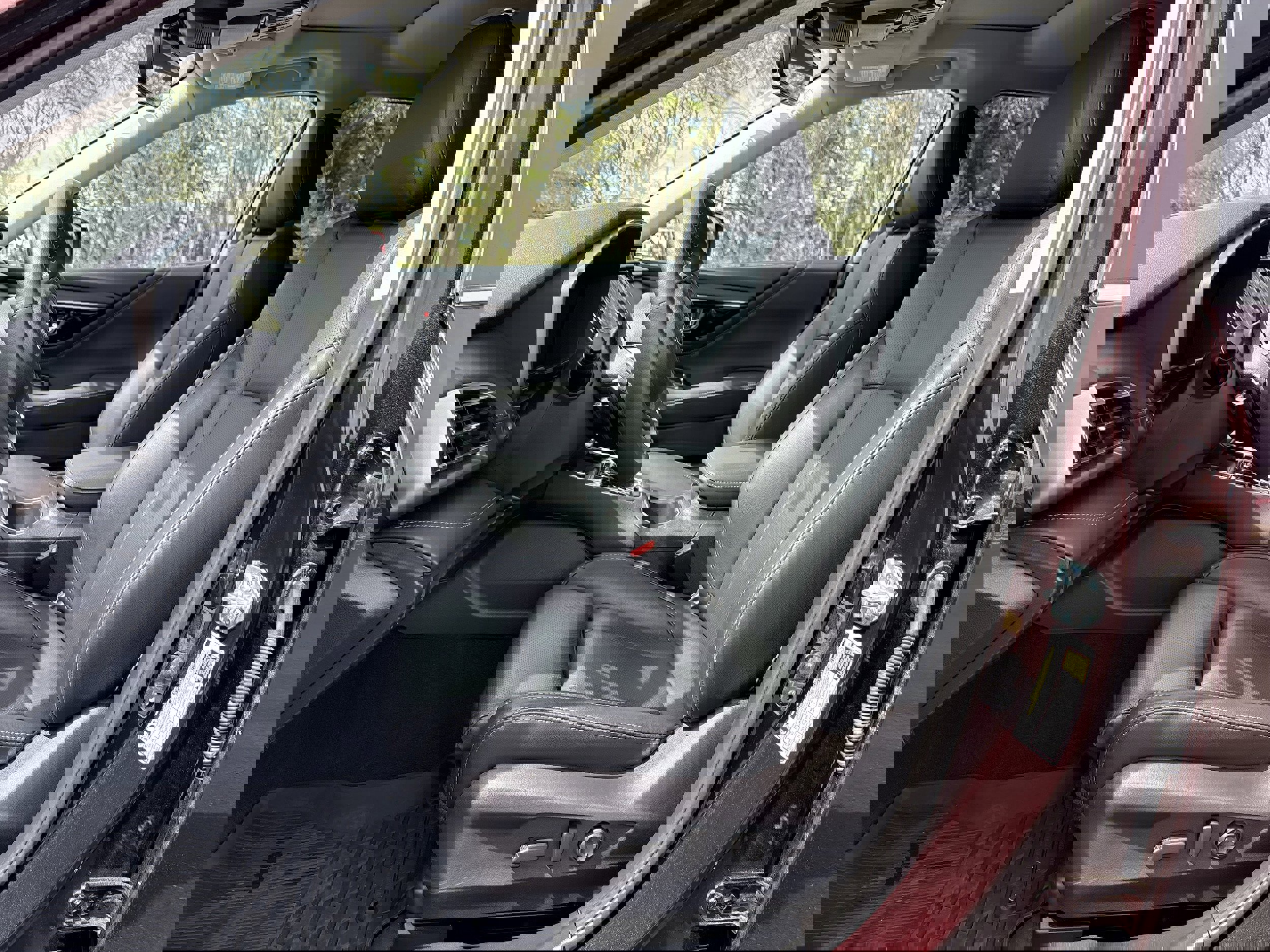 Certified 2025 Subaru Outback Limited image 28