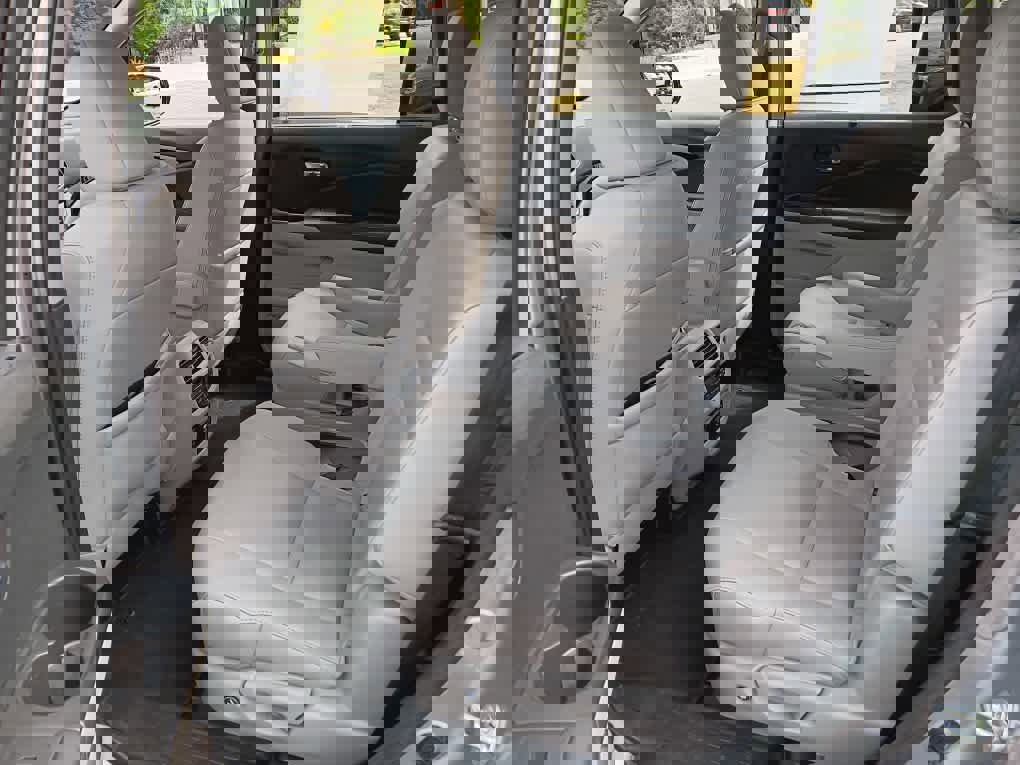 Used 2022 Honda Pilot Touring image 18