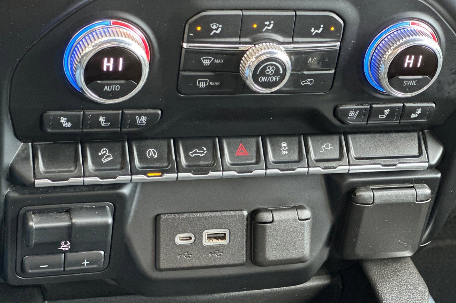 Used 2021 GMC Sierra 1500 SLT w/ SLT Premium Package image 20