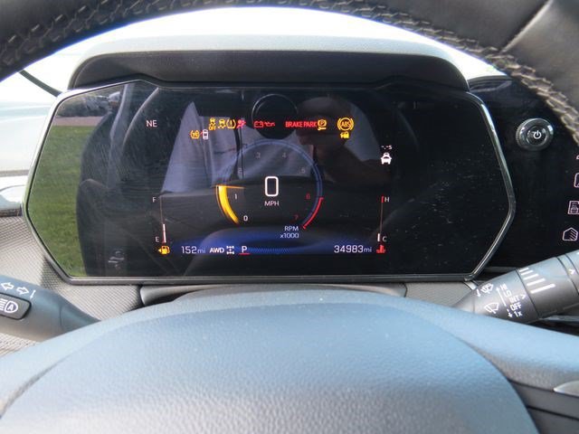 Used 2024 Chevrolet TrailBlazer LT w/ LT Cold Weather Package AWD/4WD image 17