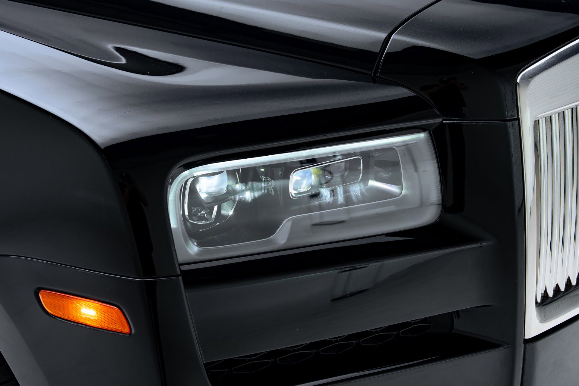 Used 2023 Rolls-Royce Cullinan w/ Cullinan Package AWD/4WD image 11