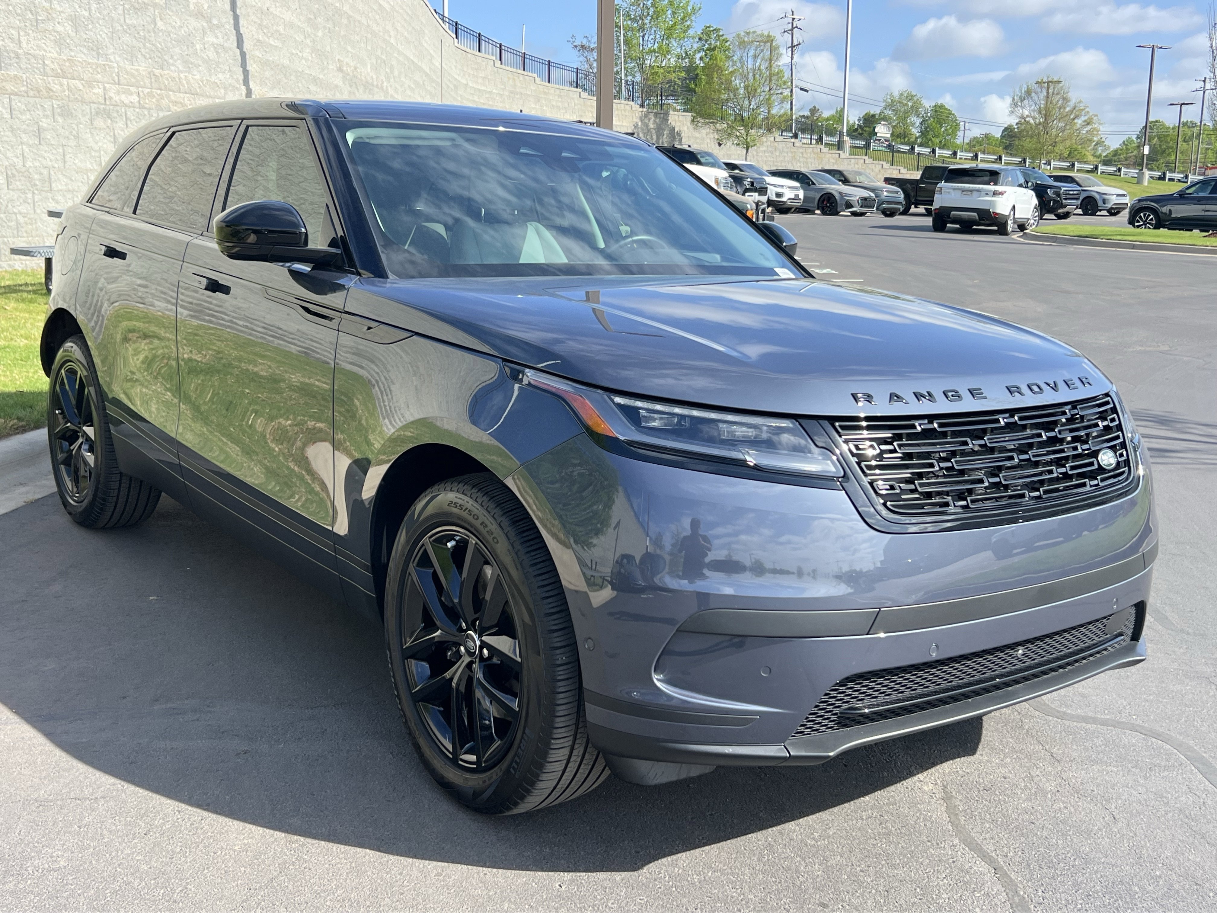 Certified 2025 Land Rover Range Rover Velar S image 10