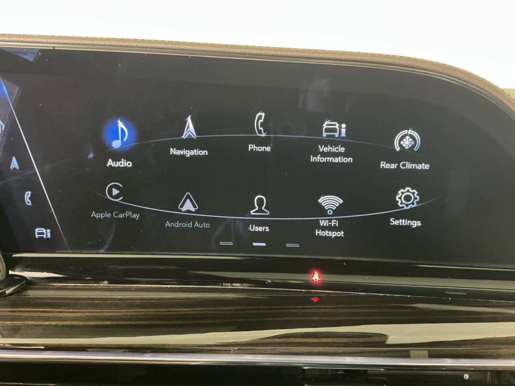 Used 2022 Cadillac Escalade Premium Luxury image 52