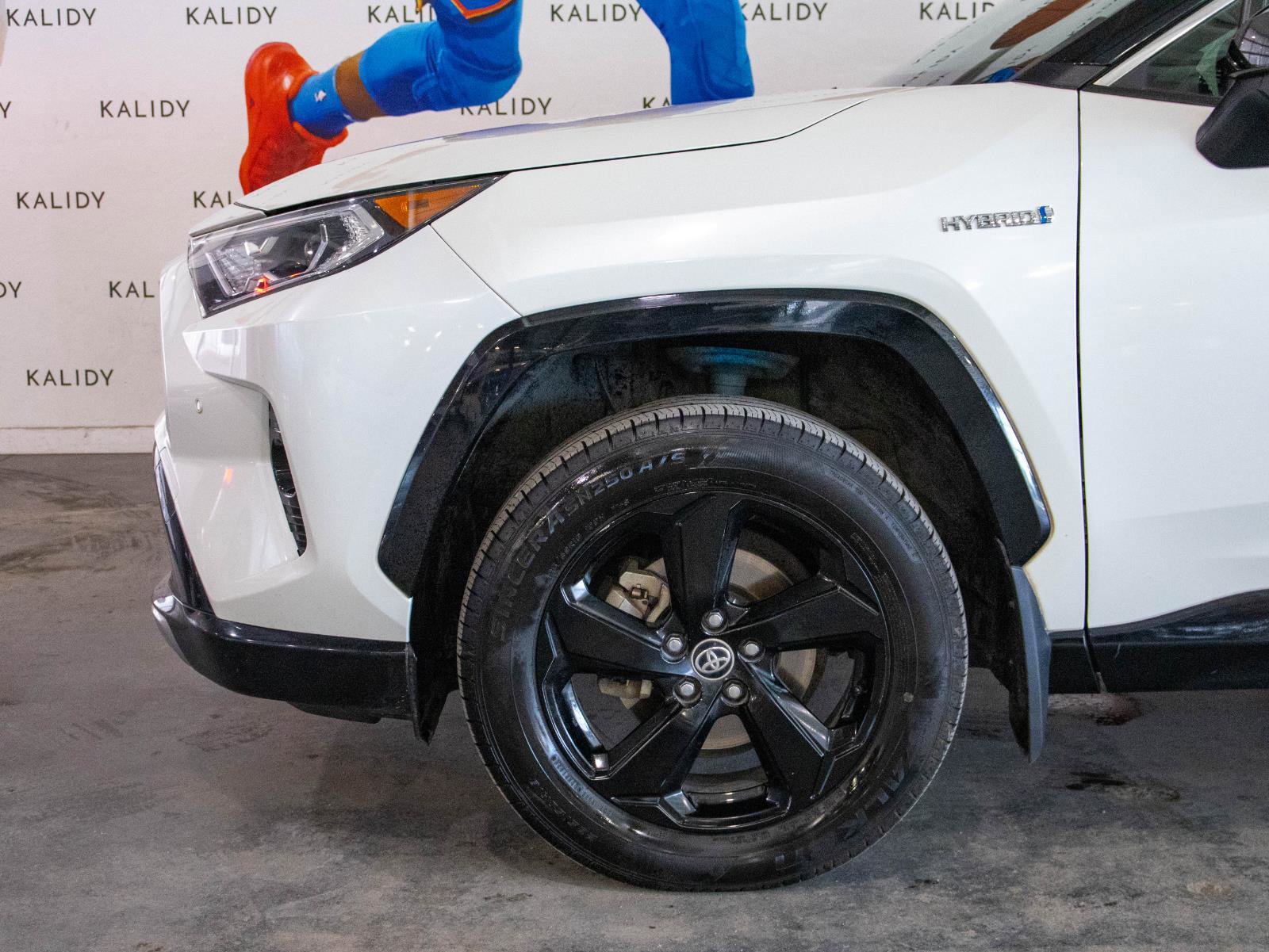 Used 2021 Toyota RAV4 XSE image 17