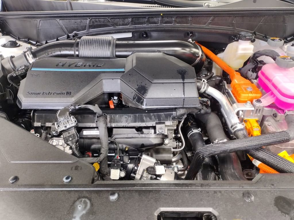 Certified 2025 Hyundai Tucson Limited image 9