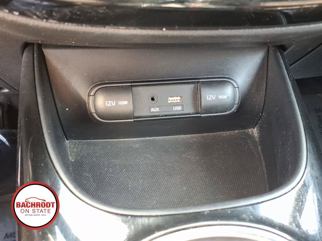 Used 2016 Kia Soul + w/ Soulful Package FWD image 12