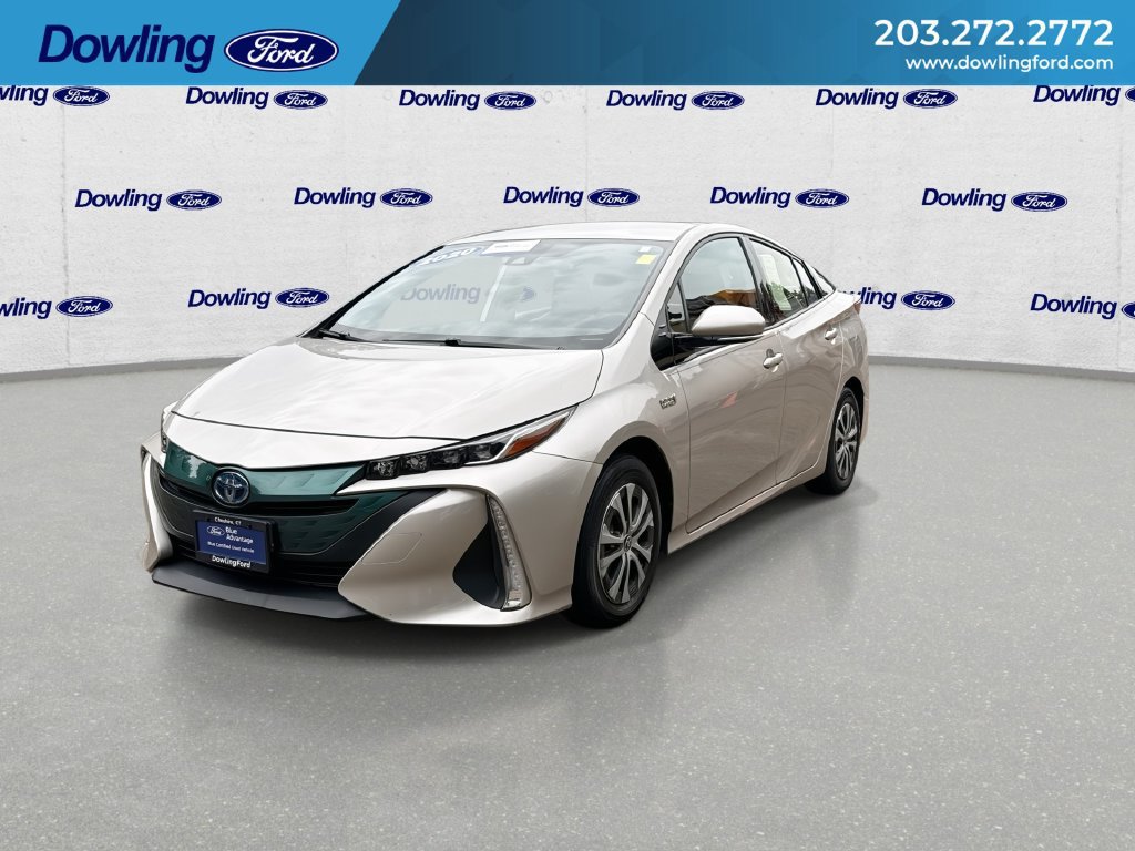 Used 2020 Toyota Prius Prime XLE FWD image 4