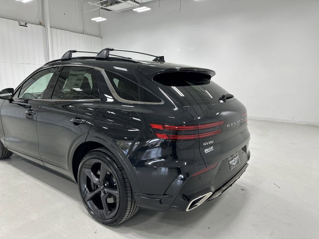 Certified 2026 Genesis GV70 3.5T Sport Prestige AWD/4WD image 14