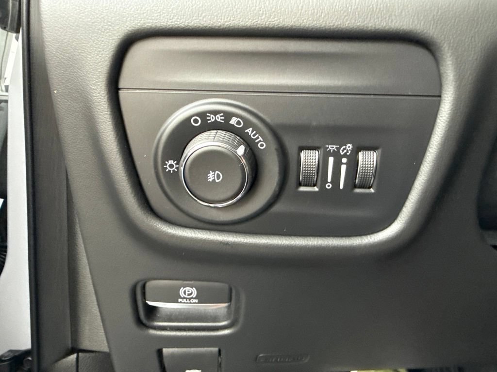Used 2021 Jeep Grand Cherokee L Summit AWD/4WD image 49