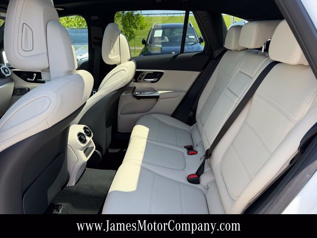 Used 2026 Mercedes-Benz GLC 300 4MATIC image 22
