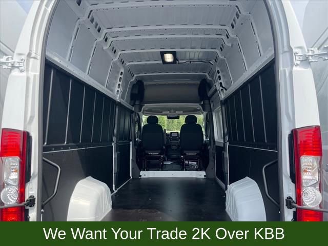 Used 2024 RAM ProMaster 3500 w/ Quick Order Package 22G SLT image 7