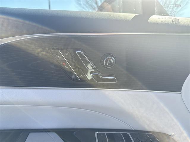 New 2026 Cadillac Lyriq Premium Luxury image 11