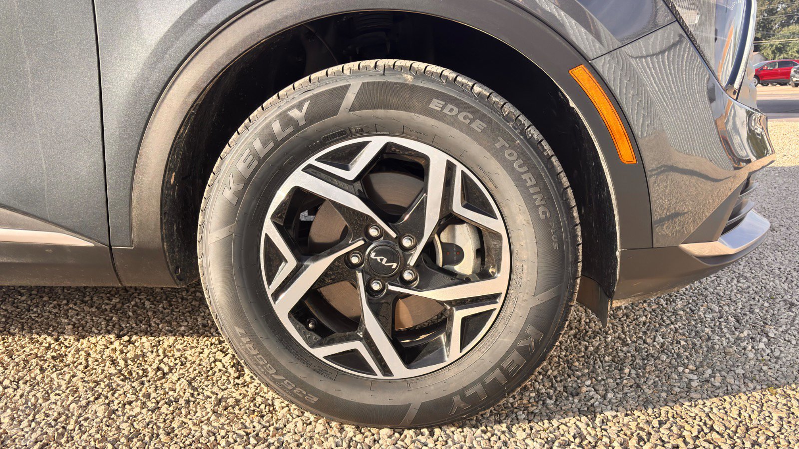 Used 2023 Kia Sportage LX image 18