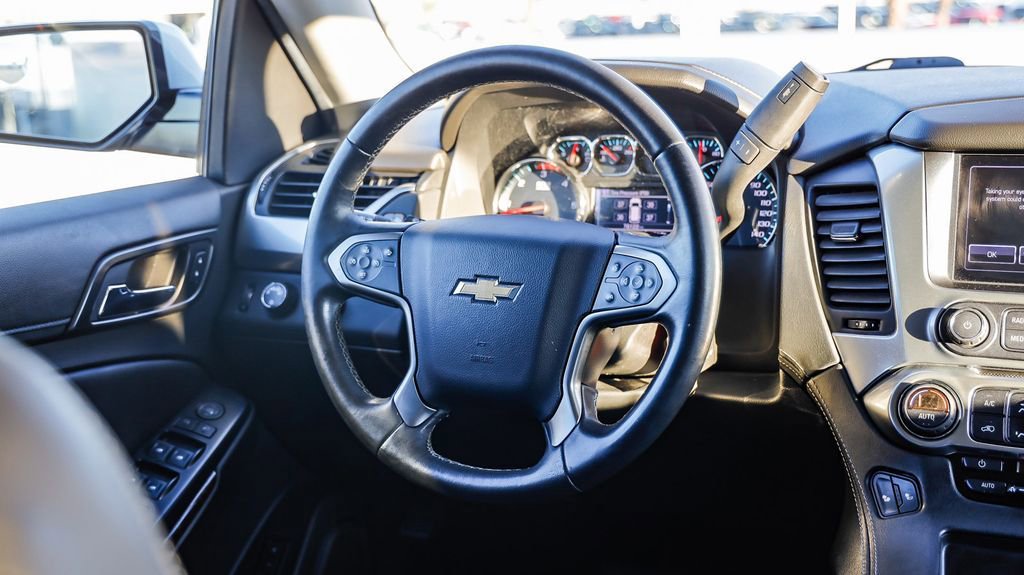 Used 2018 Chevrolet Tahoe LT image 17