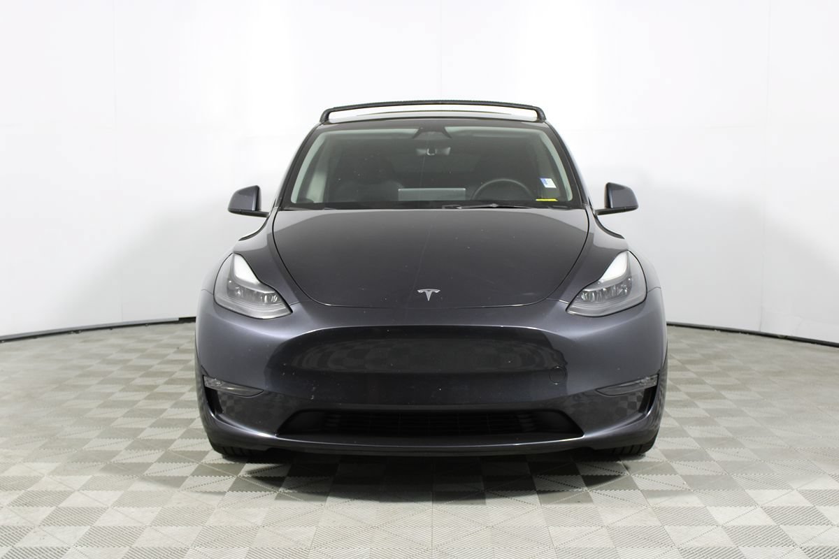 Used 2024 Tesla Model Y Performance AWD/4WD image 2